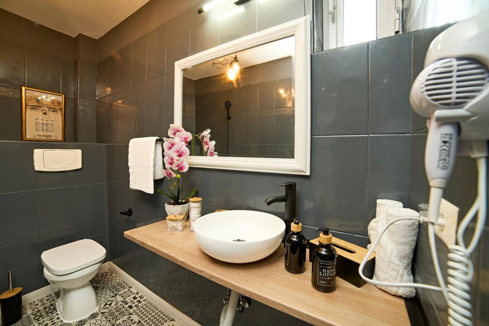 Dona Premier Aparthotel *