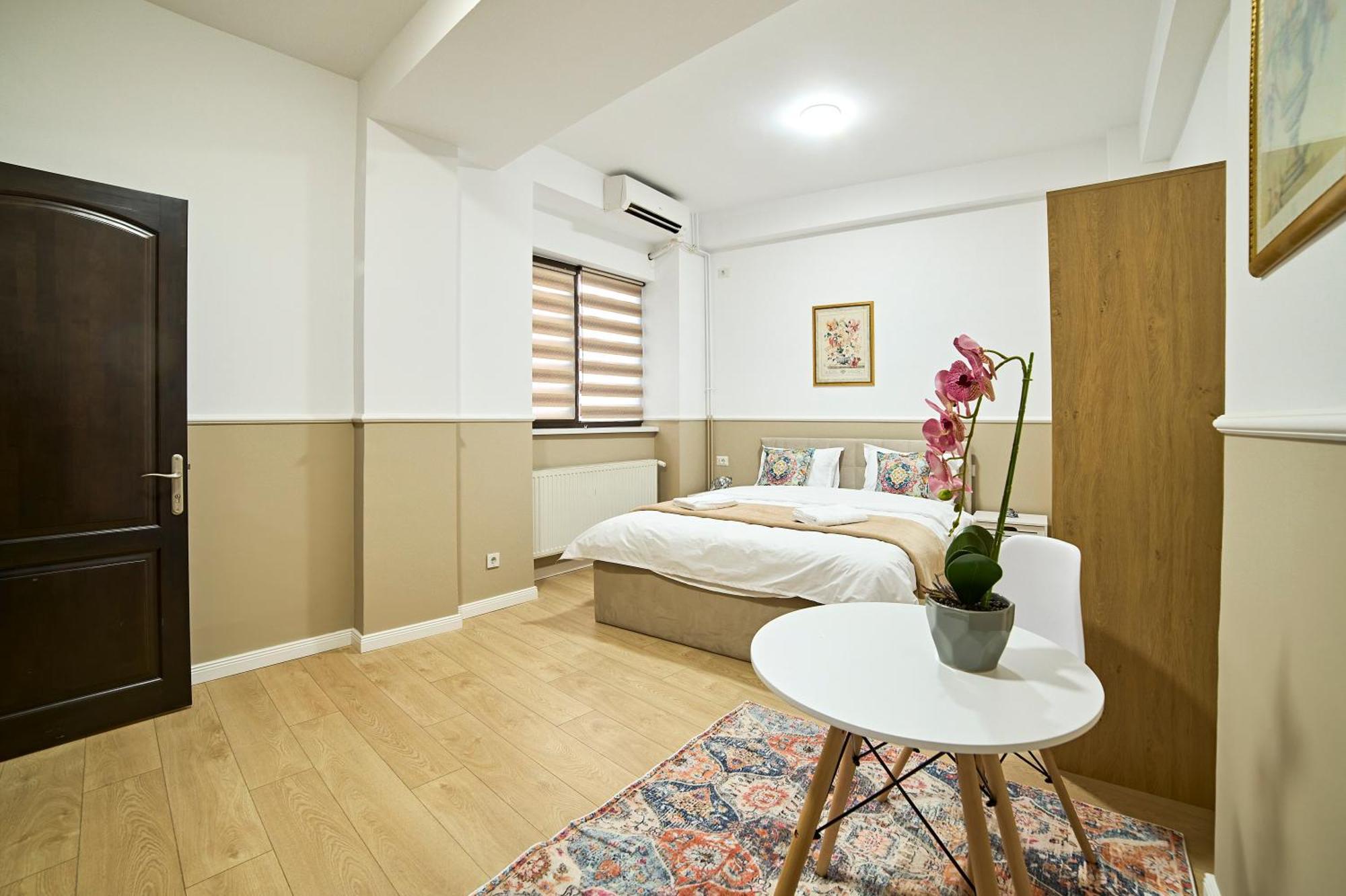 Dona Premier Aparthotel