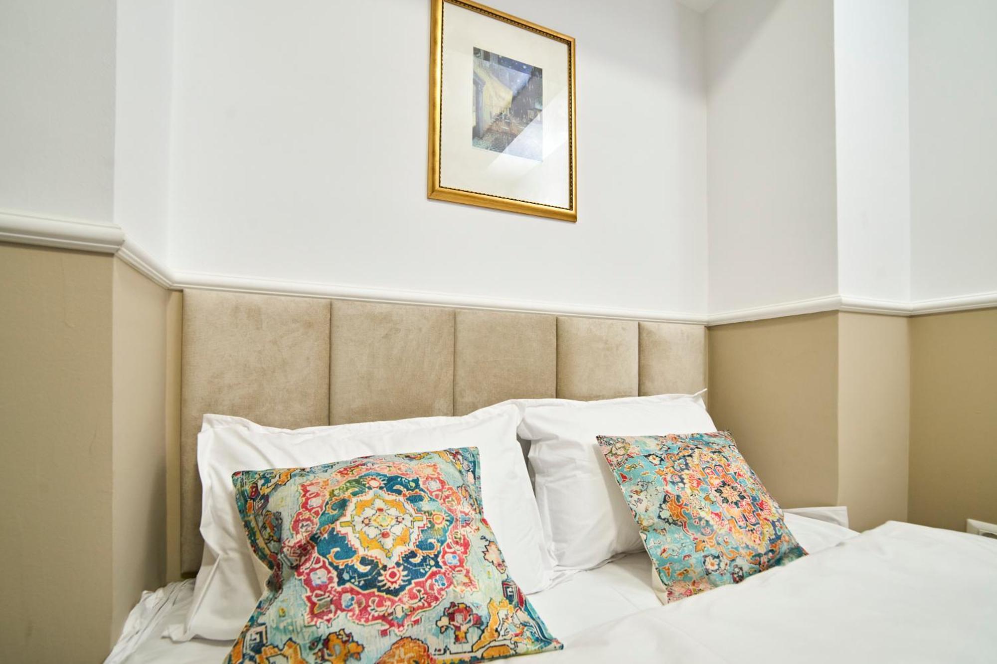 Dona Premier Aparthotel